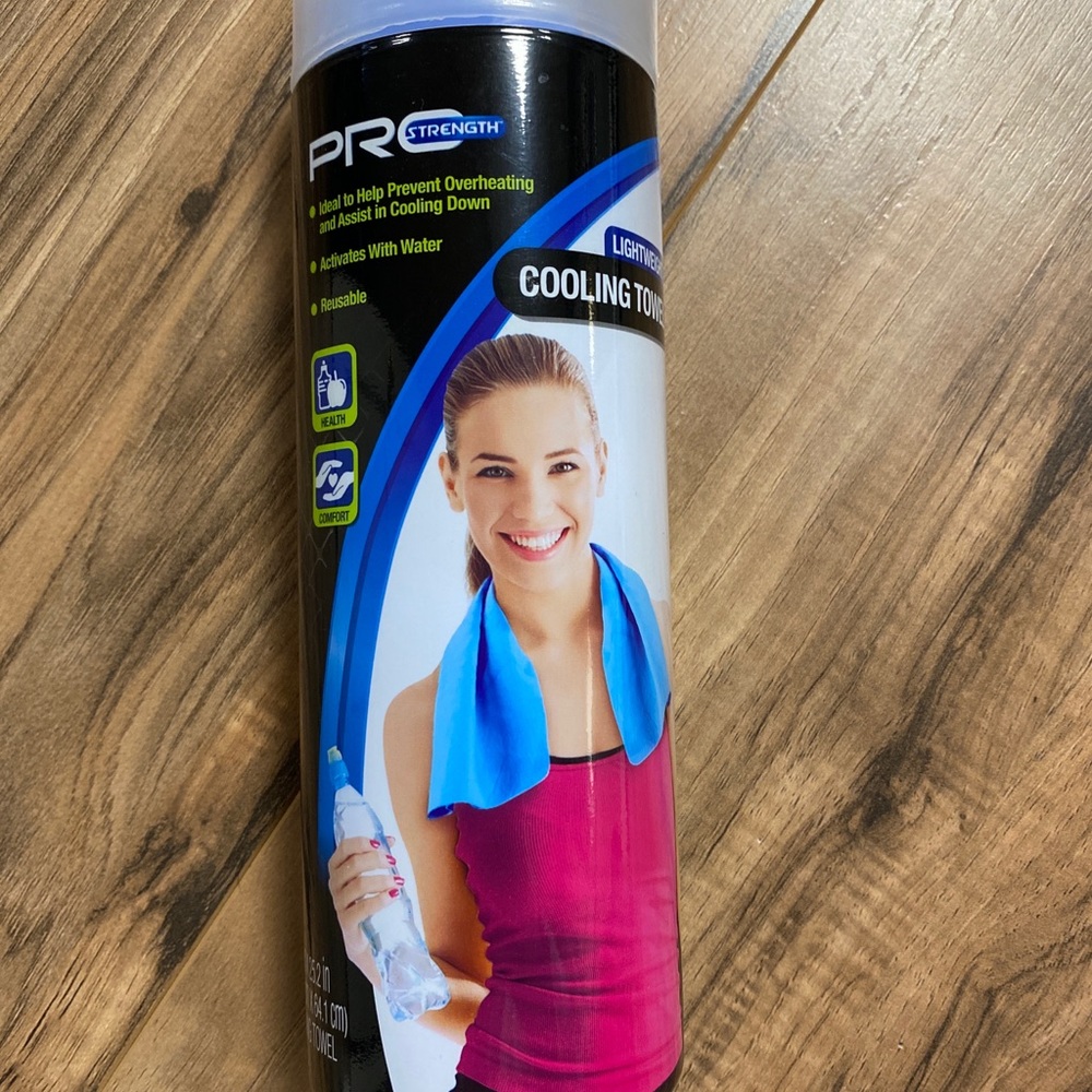 Pro Strength Cooling Towel 17”x26”.